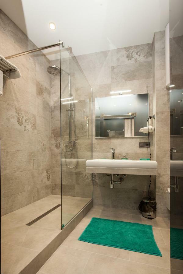 Odss Suites オデッサ エクステリア 写真